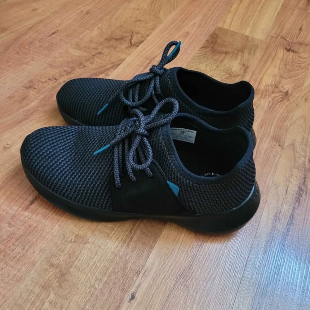 NEW Vessi Everyday Classic: 100% Waterproof